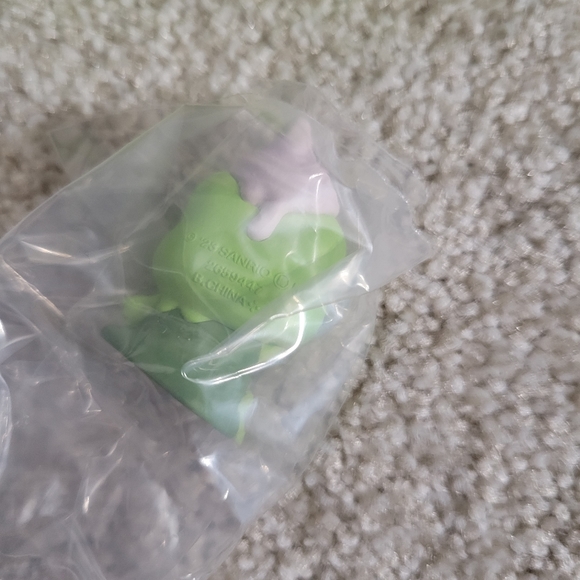 Keroppi Sanrio Ice Cream Capsule Toy - Picture 3 of 4